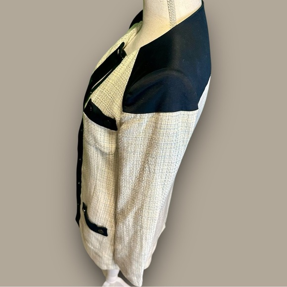 BCBG Paris White & Blue Tweed Oxford Long-Length Snap-Up Pocketed Jacket Size 0 - Picture 5 of 13